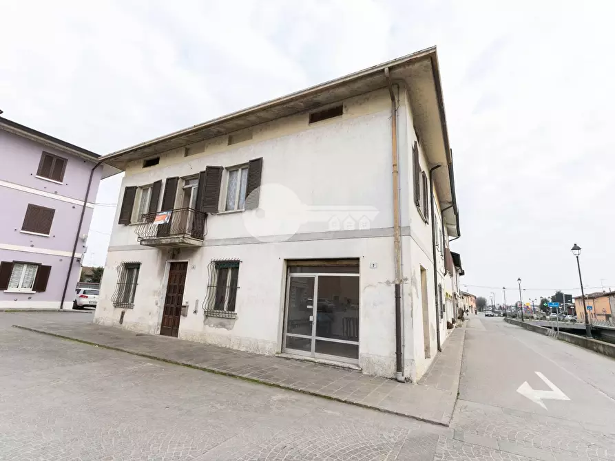 Immagine 23 di Villa in vendita  in Via XX Settembre a Isorella