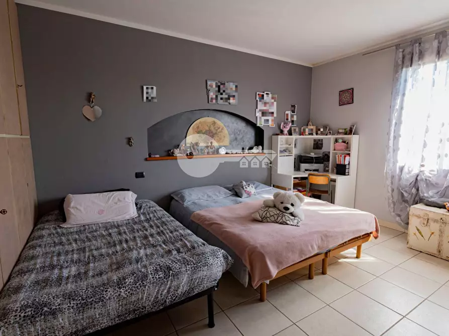 Immagine 26 di Villa in vendita  in Via Ugo Foscolo a Ghedi