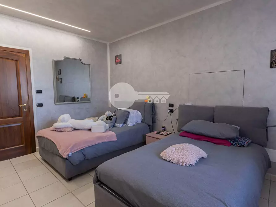 Immagine 21 di Villa in vendita  in Via Ugo Foscolo a Ghedi