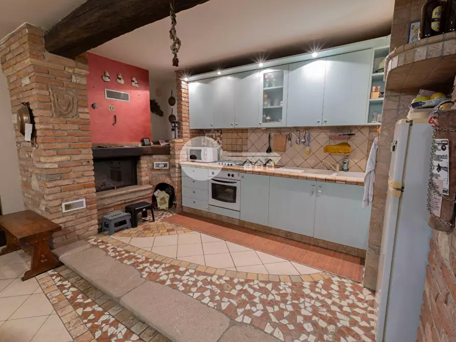 Immagine 29 di Villa in vendita  in Via Ugo Foscolo a Ghedi