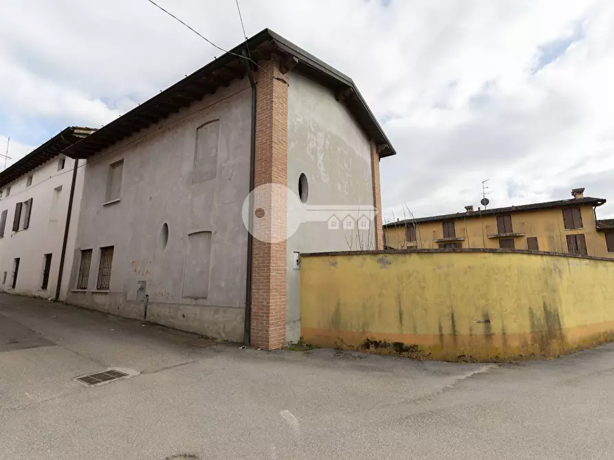 Immagine 21 di Villa in vendita  in Vicolo Molino a Pralboino