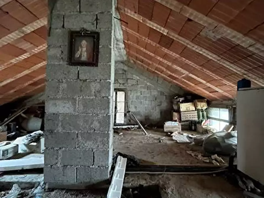 Immagine 25 di Casa semindipendente in vendita  in via colderu a Borgo Valbelluna