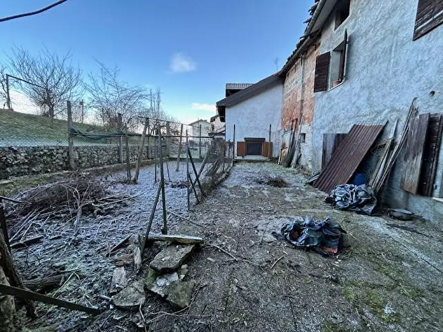 Immagine 3 di Casa semindipendente in vendita  in via colderu a Borgo Valbelluna