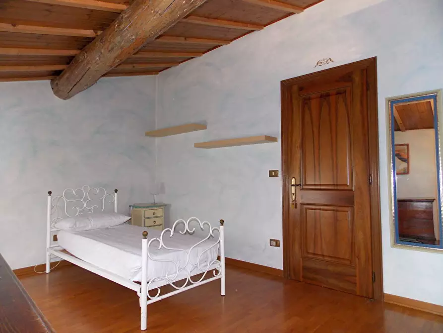 Immagine 1 di Camera in affitto  in VIA LUIGI GALVANI a Verona