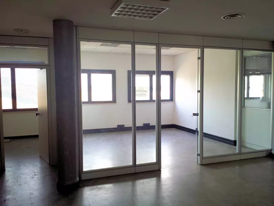 Immagine 4 di Laboratorio in affitto  in Via Gianbattista Morgagni a Verona