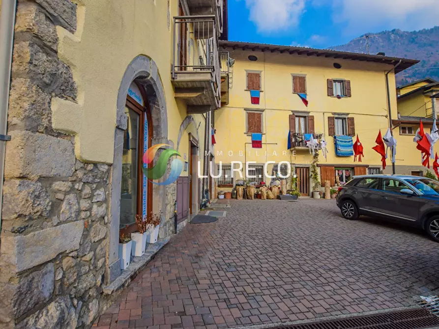 Immagine 27 di Appartamento in vendita  in vIA PALMA IL VECCHIO a Serina