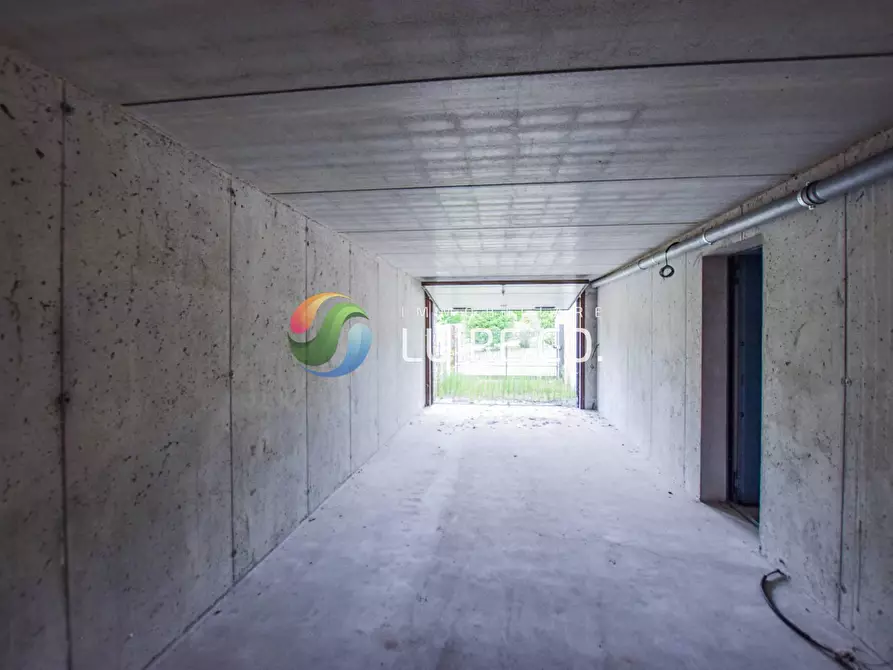 Immagine 20 di Villa in vendita  in via monte faito a Triuggio