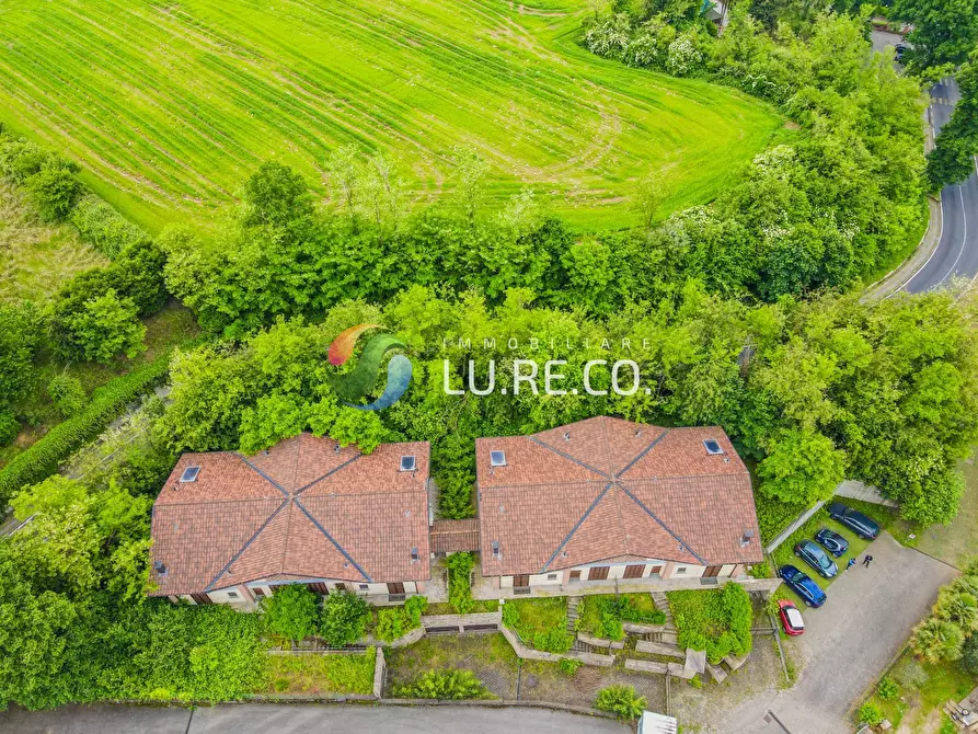 Immagine 23 di Villa in vendita  in via monte faito a Triuggio