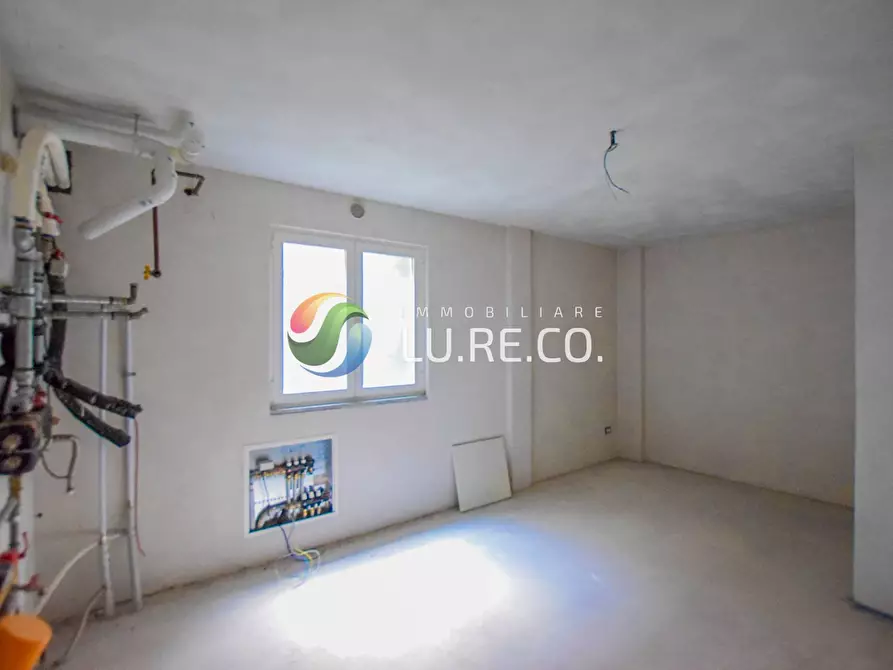 Immagine 19 di Villa in vendita  in via monte faito a Triuggio