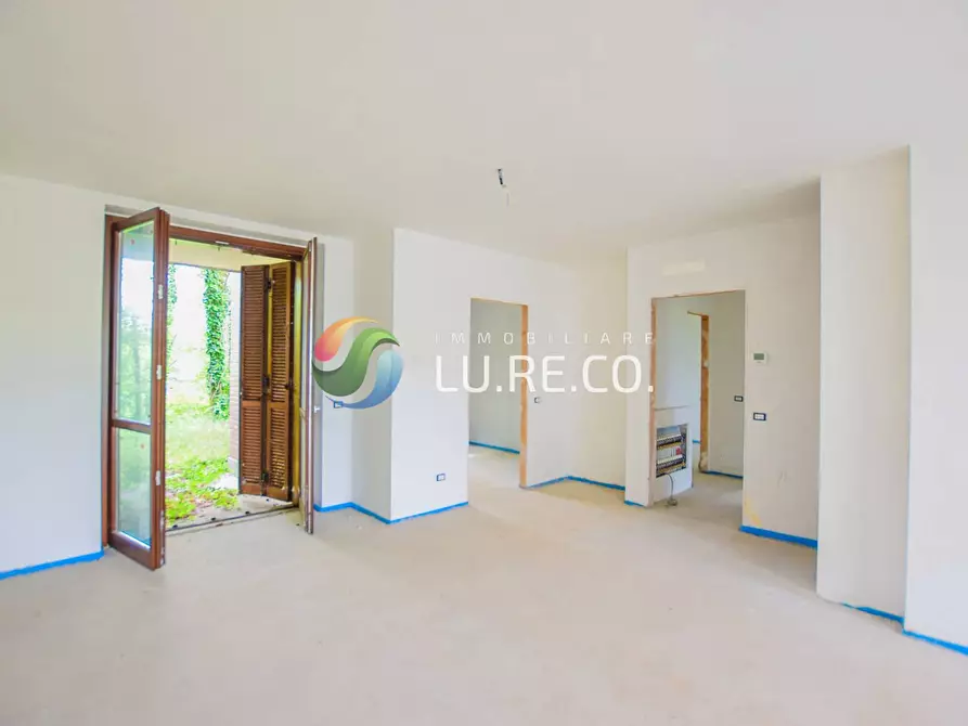 Immagine 5 di Villa in vendita  in via monte faito a Triuggio