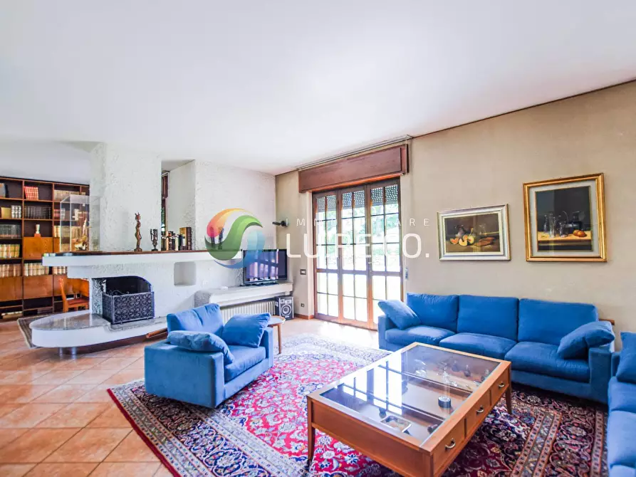 Immagine 24 di Villa in vendita  in VIA DON GNOCCHI a Inverigo