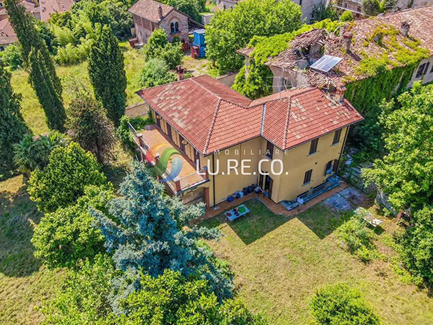 Immagine 26 di Casa bifamiliare in vendita  in via privata crivelli a Inverigo