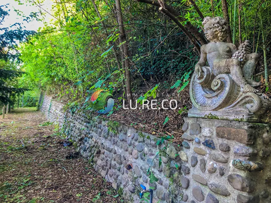 Immagine 29 di Villa in vendita  a Inverigo