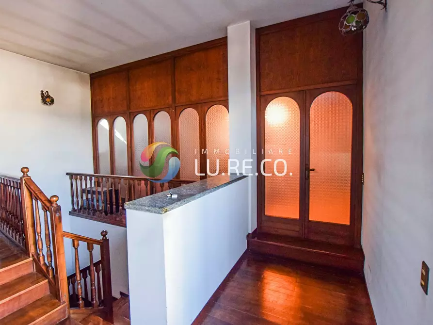 Immagine 24 di Villa in vendita  a Inverigo