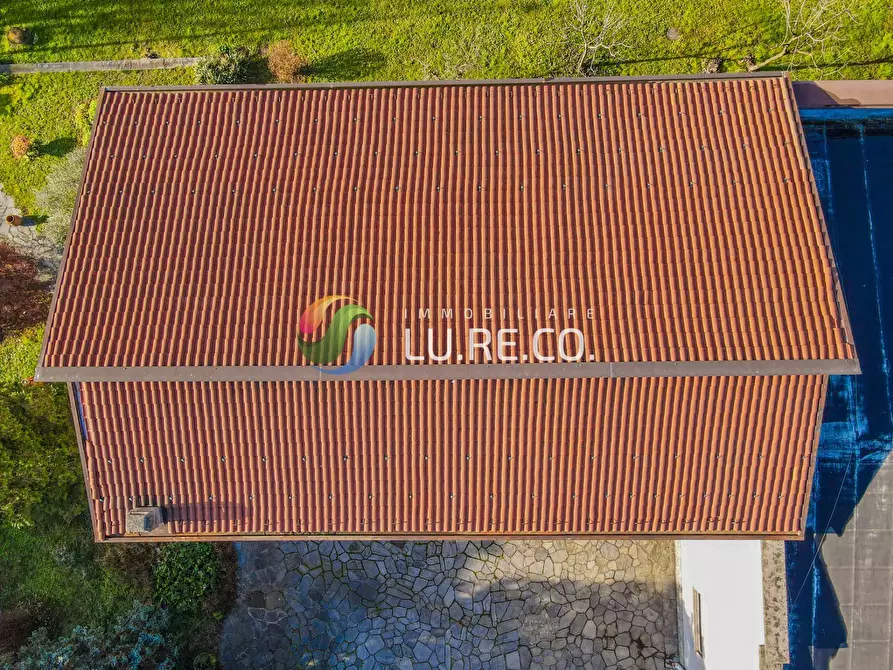 Immagine 3 di Palazzo in vendita  in VIA DON SIRTORI a Arosio