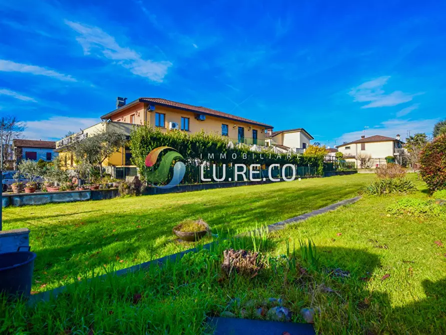 Immagine 19 di Palazzo in vendita  in VIA DON SIRTORI a Arosio