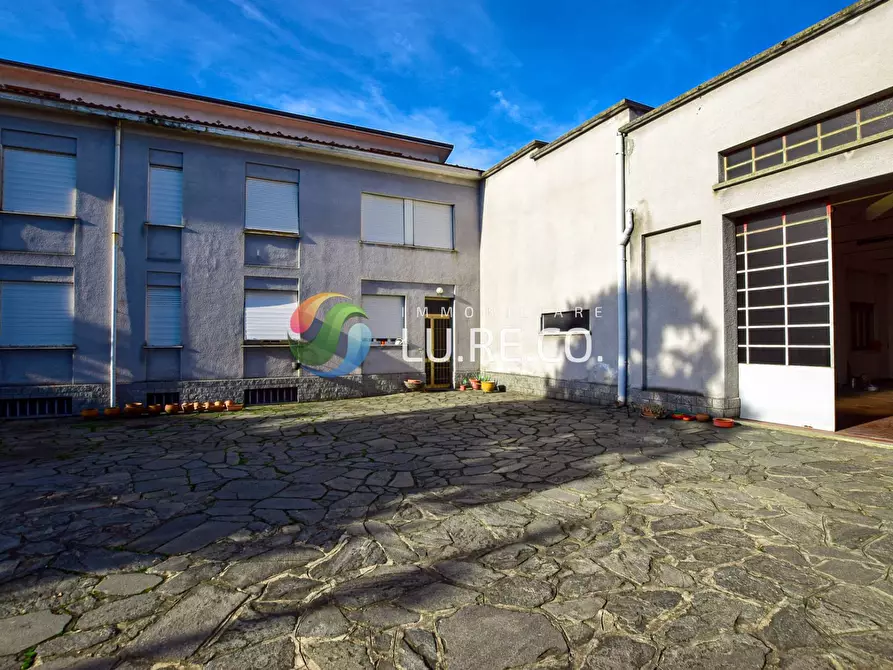 Immagine 24 di Palazzo in vendita  in VIA DON SIRTORI a Arosio