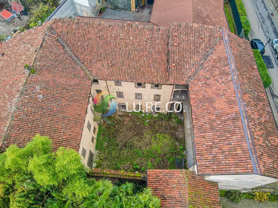 Immagine 22 di Palazzo in vendita  in via san martino a Meda