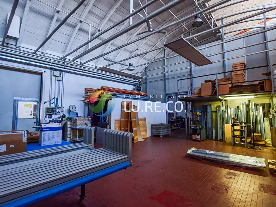 Immagine 21 di Capannone industriale in vendita  in via trento trieste a Sovico