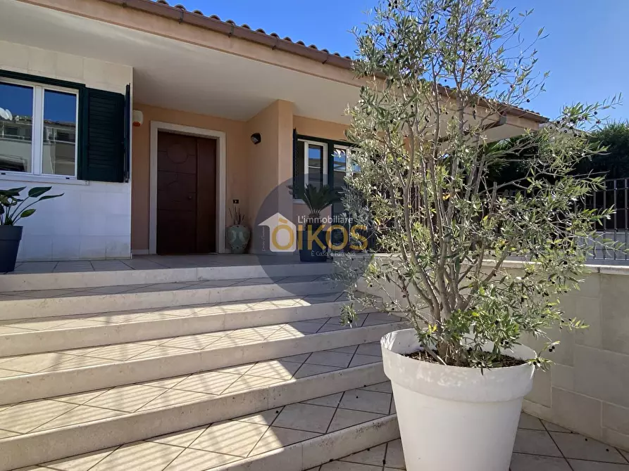 Immagine 12 di Villetta a schiera in vendita  in Via Vittorio Veneto a Monopoli