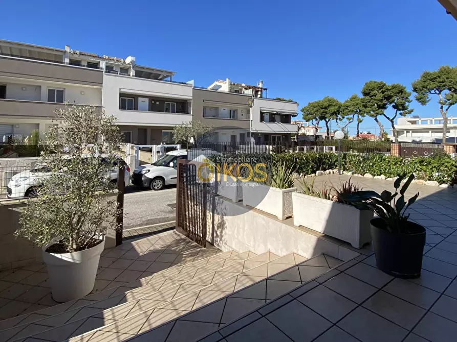 Immagine 11 di Villetta a schiera in vendita  in Via Vittorio Veneto a Monopoli