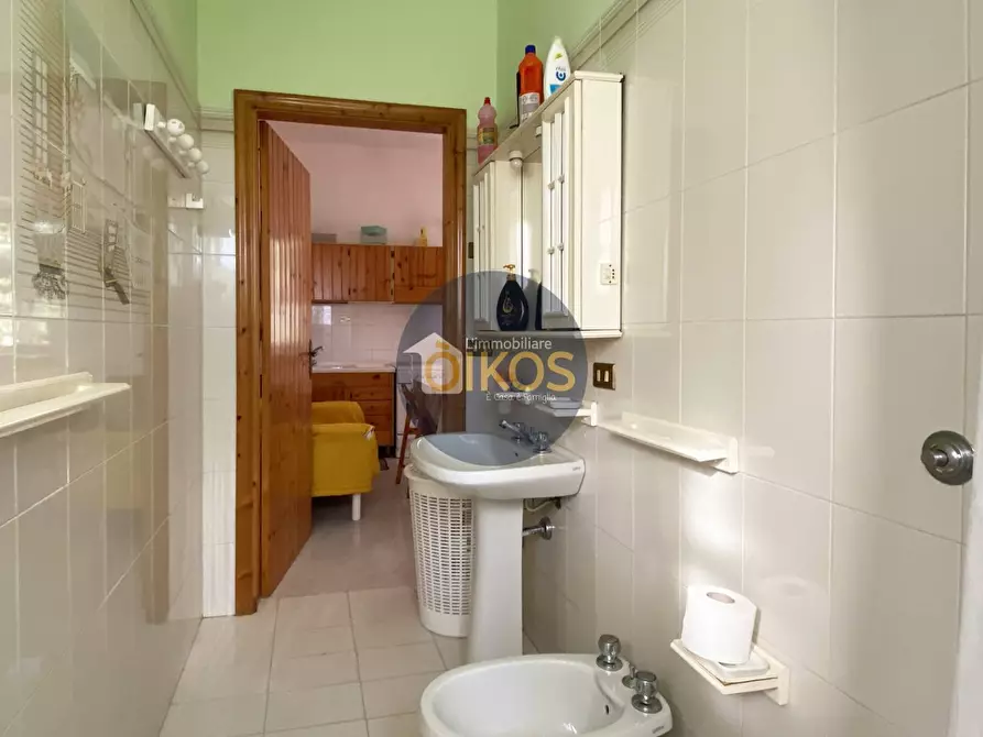 Immagine 28 di Appartamento in vendita  in via del procaccio a Fasano