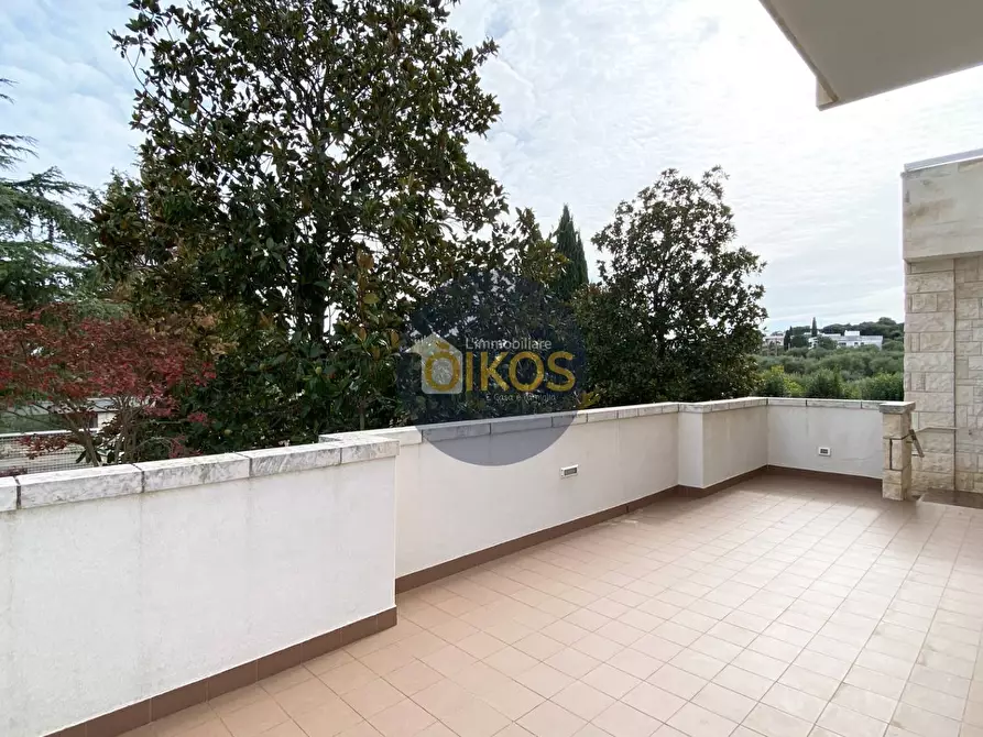 Immagine 24 di Villa in vendita  in Via Giuseppe Inzucchi a Castellana Grotte