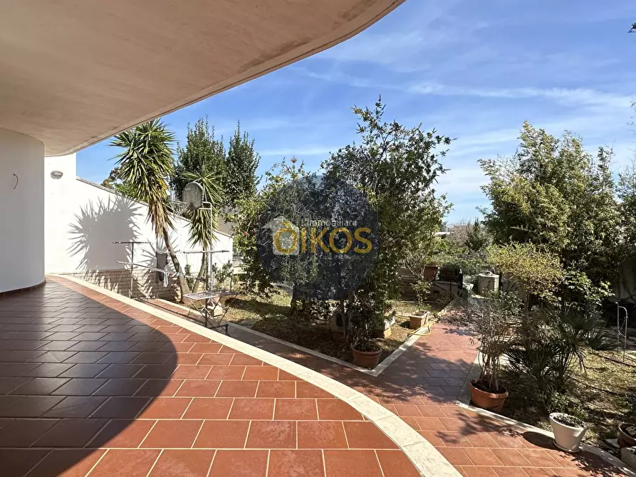 Immagine 28 di Villa in vendita  in Strada Comunale Scamardella a Castellana Grotte