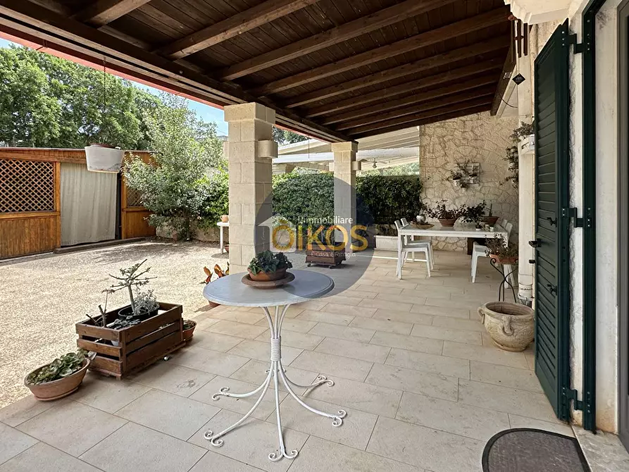 Immagine 20 di Villa in vendita  in Via Viale Del Bosco a Fasano