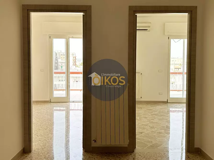 Immagine 15 di Attico in vendita  in via Bettino Ricasoli a Monopoli