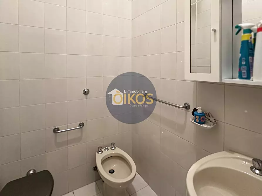 Immagine 21 di Appartamento in vendita  in Piazza Vittorio Emanuele a Monopoli