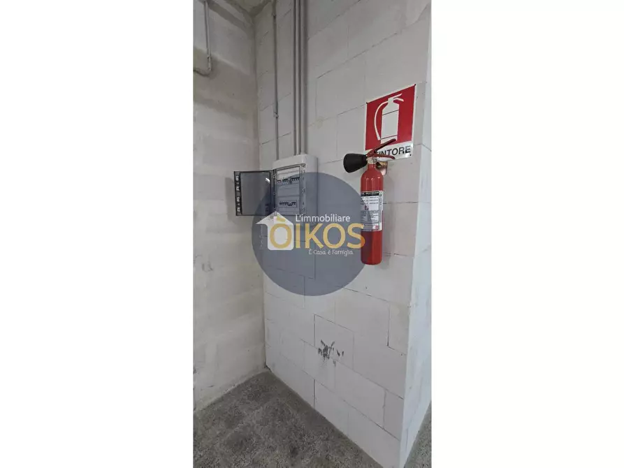 Immagine 17 di Box auto in vendita  in Via San Francesco d'Assisi a Monopoli