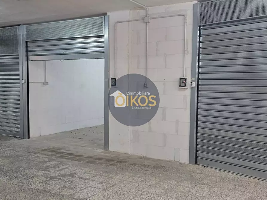 Immagine 12 di Box auto in vendita  in Via San Francesco d'Assisi a Monopoli