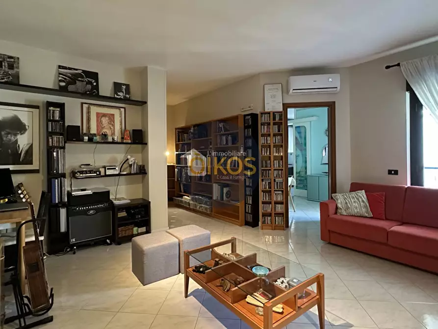 Immagine 13 di Appartamento in vendita  in via San Marco a Monopoli