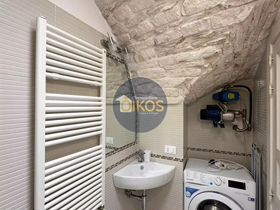 Immagine 27 di Rustico / casale in vendita  in Vico Ospedale a Martina Franca