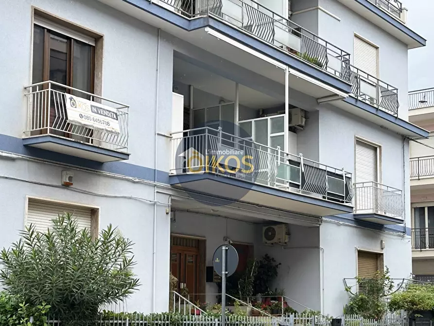 Immagine 6 di Appartamento in vendita  in Via Carlo Poerio a Castellana Grotte