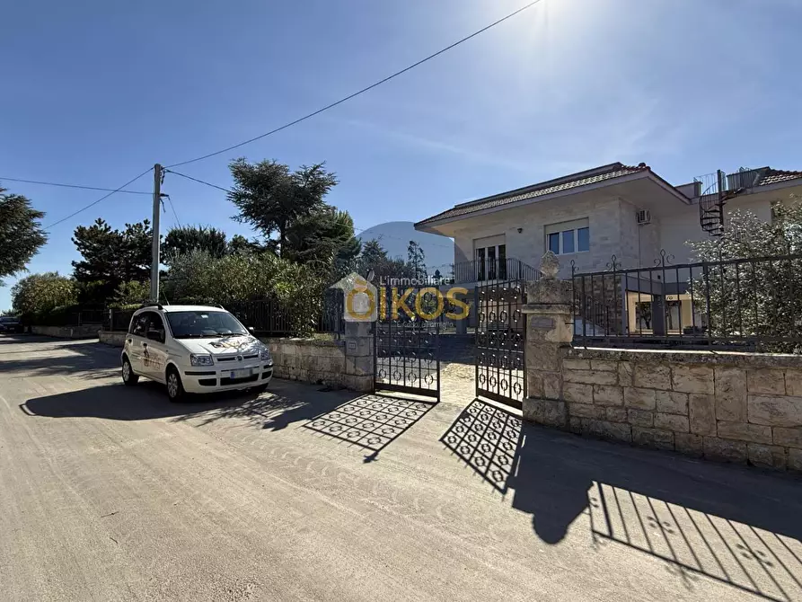 Immagine 3 di Villa in vendita  in Contrada Gorgofreddo a Monopoli