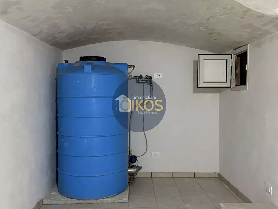 Immagine 29 di Casa indipendente in vendita  in Via Marcantonio Scio a Noci