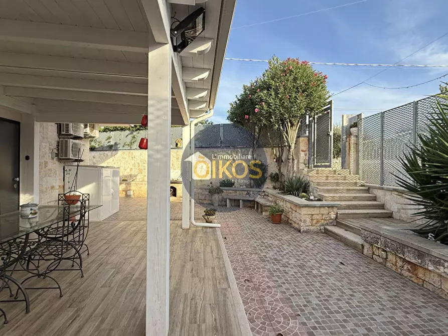 Immagine 27 di Villa in vendita  in Contrada Ciporrelli a Monopoli