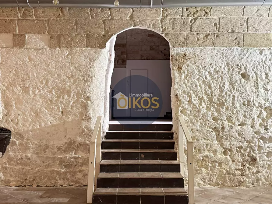 Immagine 26 di Locale commerciale in vendita  in Via Pompeo Sarnelli a Polignano A Mare