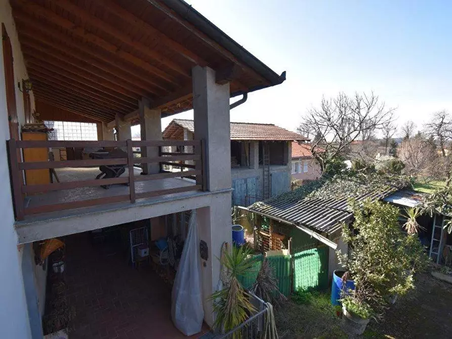 Immagine 21 di Casa semindipendente in vendita  in VIA VERDI a Cadrezzate Con Osmate