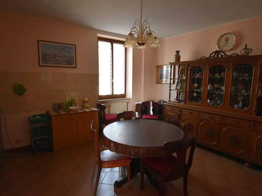 Immagine 22 di Casa semindipendente in vendita  in VIA VERDI a Cadrezzate Con Osmate
