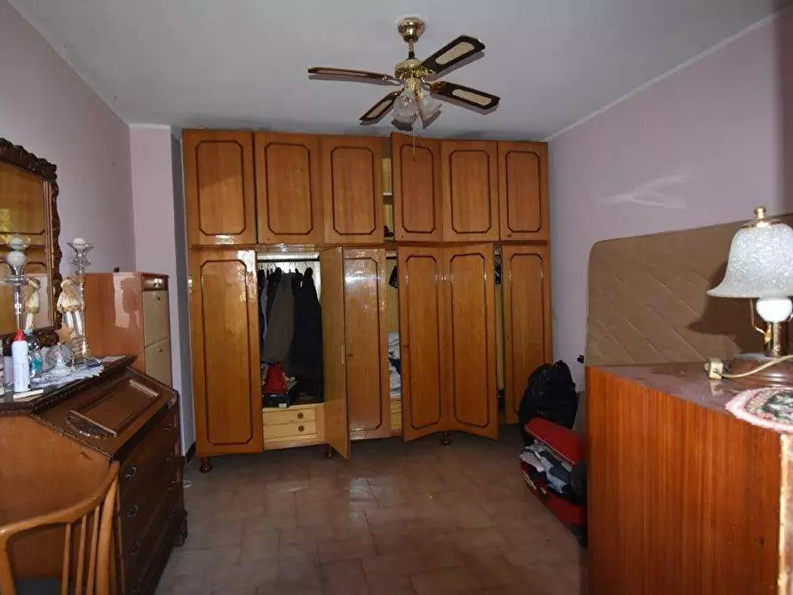 Immagine 25 di Casa semindipendente in vendita  in VIA VERDI a Cadrezzate Con Osmate