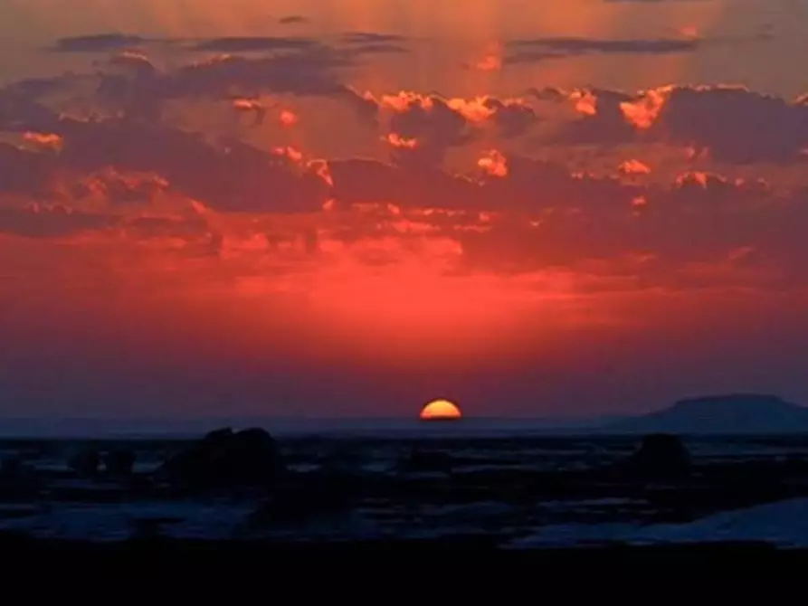 Immagine 25 di Villa in vendita  a Gavirate