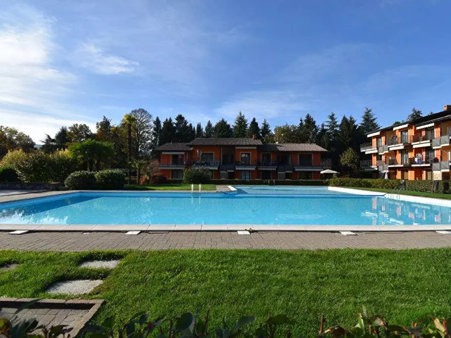 Immagine 24 di Appartamento in vendita  in VIA AL MORO a Leggiuno