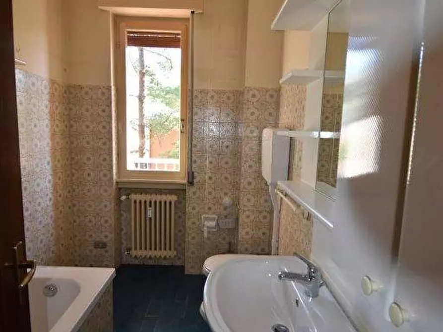 Immagine 23 di Appartamento in vendita  in battaglia san martino a Cuveglio