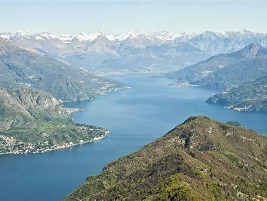Immagine 22 di Terreno residenziale in vendita  in VIA BELLINI a Monguzzo