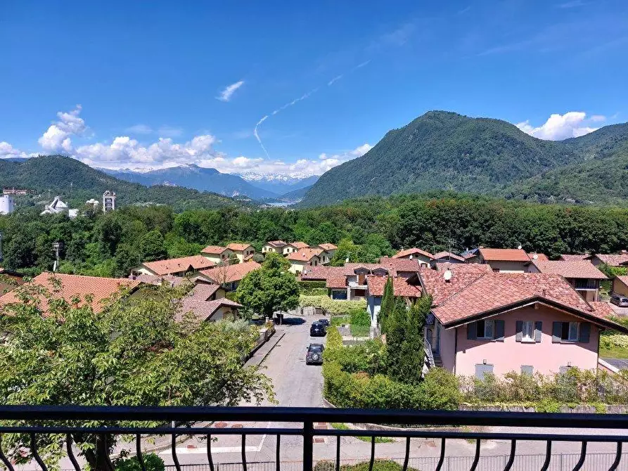 Immagine 20 di Appartamento in vendita  in via PASUBIO a Gemonio