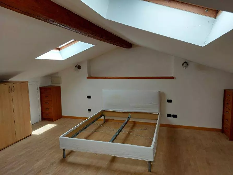 Immagine 29 di Appartamento in vendita  in via PASUBIO a Gemonio