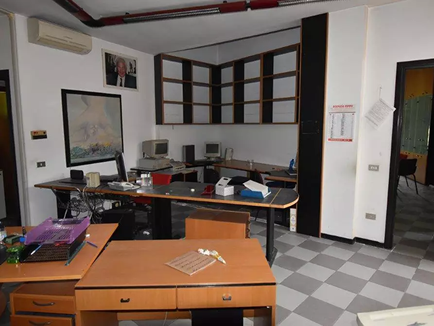 Immagine 24 di Locale commerciale in vendita  in via VILLORESI a Turbigo